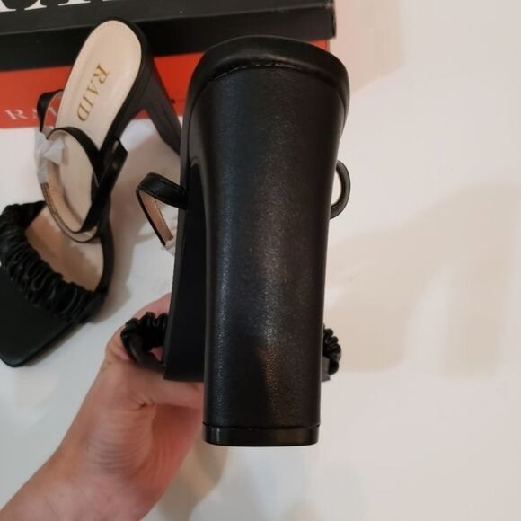 NIB RAID Wide Fit Waverly ruched heeled‎ sandals in black Size 5 - Picture 7 of 8